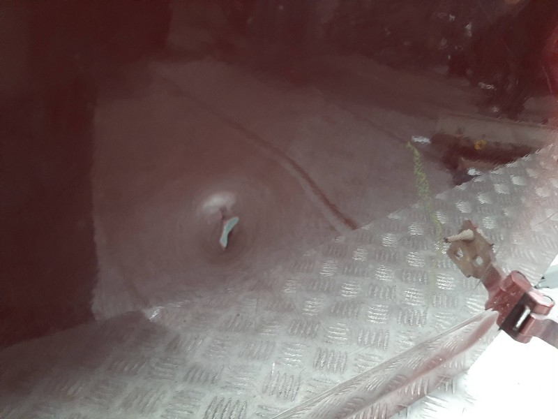 Recambio de puerta trasera derecha para ford transit connect (tc7) furgón ft 200s referencia OEM IAM  GRANATE 