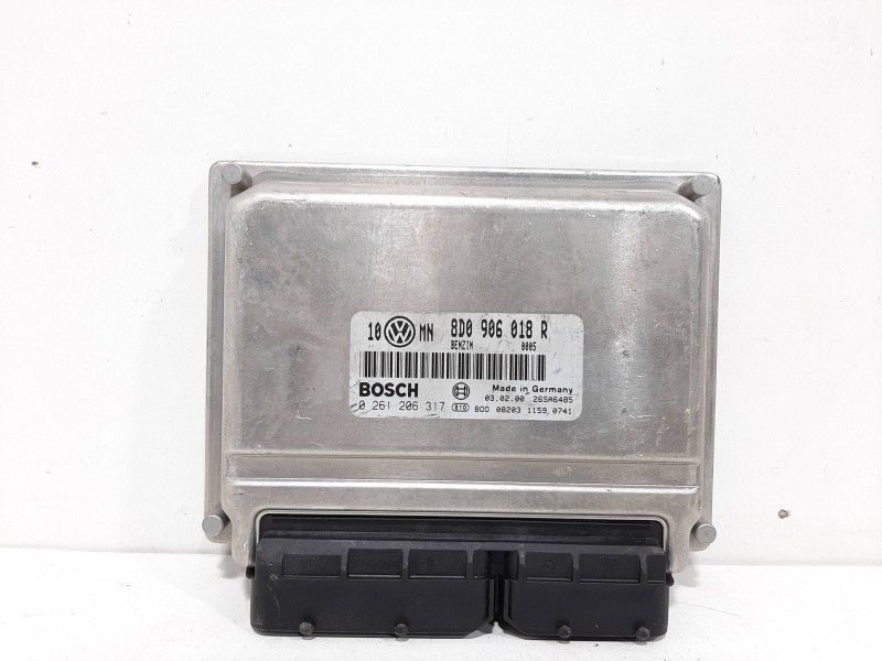 Recambio de centralita motor uce para volkswagen passat berlina (3b2) básico referencia OEM IAM 0261206317 8D0906018R 