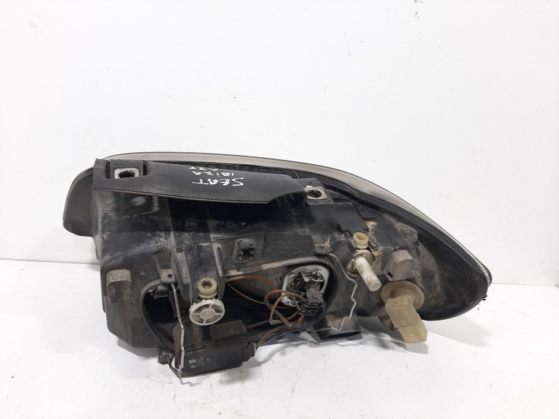 Recambio de faro derecho para seat ibiza (6k1) signo referencia OEM IAM   