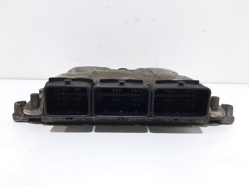 Recambio de centralita motor uce para renault laguna (b56) 1.9 dci rt referencia OEM IAM   