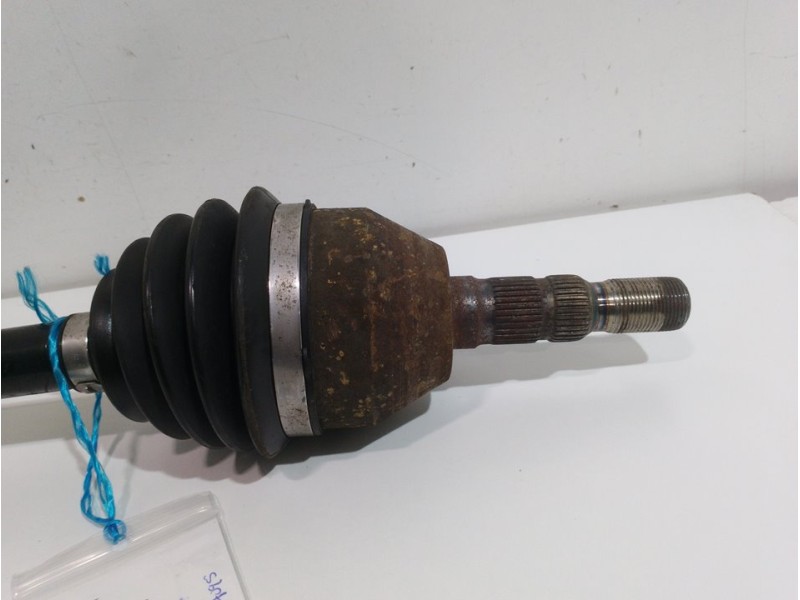 Recambio de transmision delantera izquierda para opel astra h berlina cosmo referencia OEM IAM 13124675  