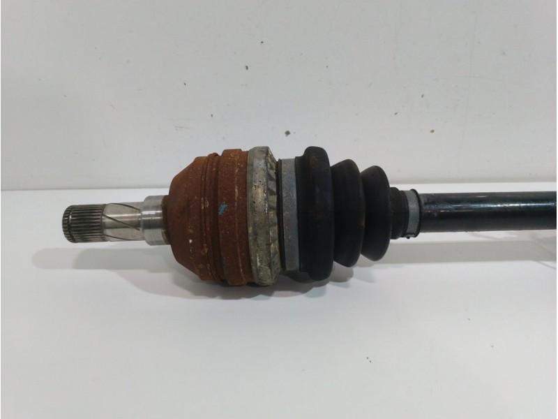 Recambio de transmision delantera izquierda para opel astra h berlina cosmo referencia OEM IAM 13124675  