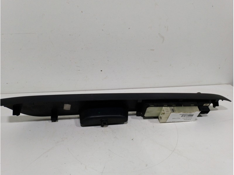 Recambio de mando elevalunas delantero izquierdo para suzuki sx4 rw (ey) glx referencia OEM IAM 64J201727T 13 PINES 