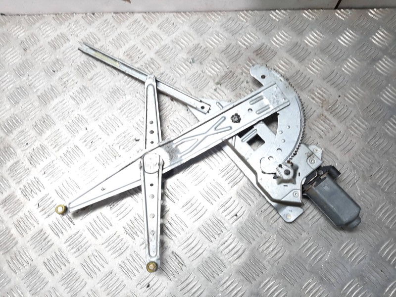 Recambio de elevalunas delantero izquierdo para renault scenic ii confort expression referencia OEM IAM 8200646841  