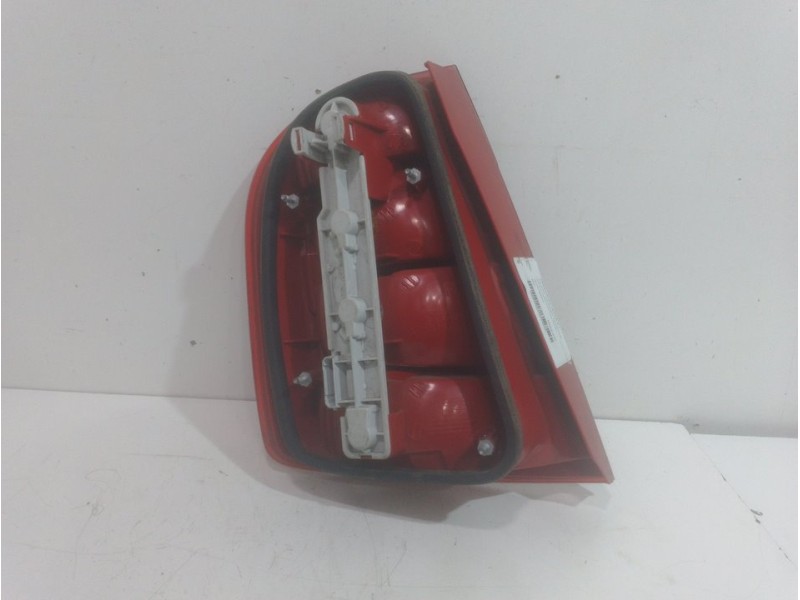 Recambio de piloto trasero derecho para skoda fabia (6y2/6y3) classic referencia OEM IAM   