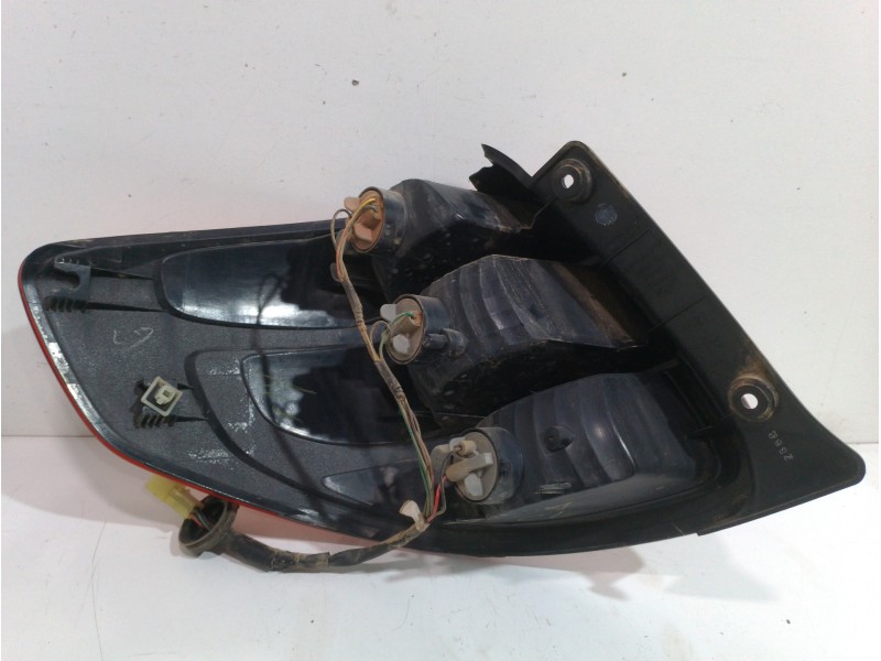 Recambio de piloto trasero derecho para suzuki sx4 rw (ey) glx referencia OEM IAM 3565079J00000  