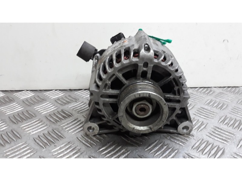 Recambio de alternador para ford fusion (cbk) ambiente referencia OEM IAM 2015001002  