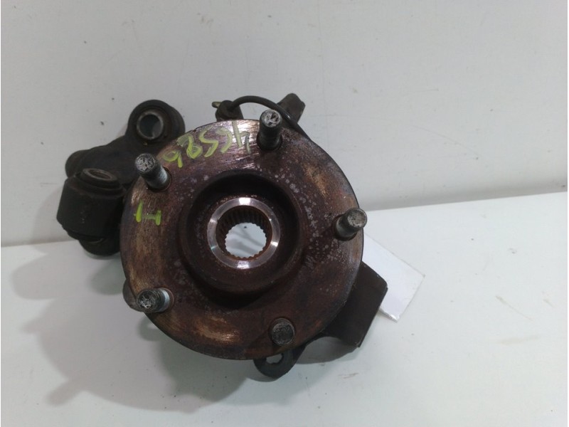 Recambio de mangueta delantera izquierda para nissan primera berlina (p12) acenta referencia OEM IAM   