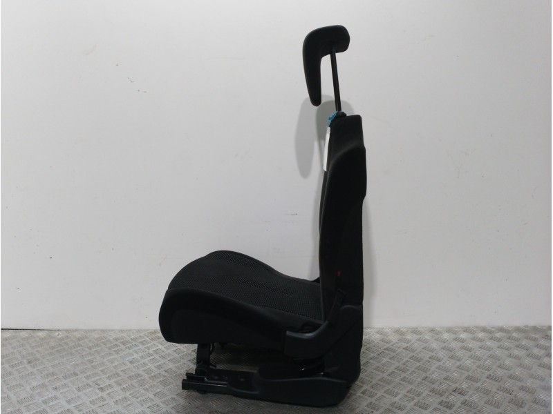 Recambio de asiento trasero izquierdo para citroën c4 picasso sx referencia OEM IAM  NEGRO 