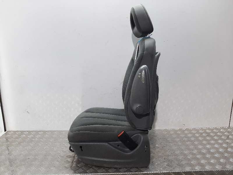Recambio de asiento delantero derecho para chrysler voyager (rg) 2.8 crd grand voyager limited referencia OEM IAM   