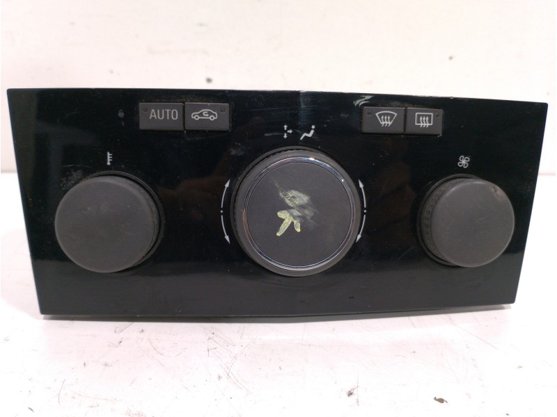 Recambio de mando calefaccion / aire acondicionado para opel astra h berlina cosmo referencia OEM IAM 13250615  