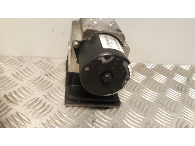 Recambio de abs para opel vectra c berlina club referencia OEM IAM 62102025 54O84639F 