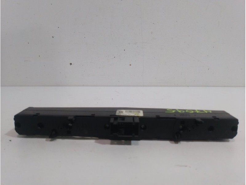 Recambio de warning para opel astra h berlina cosmo referencia OEM IAM 13100105  