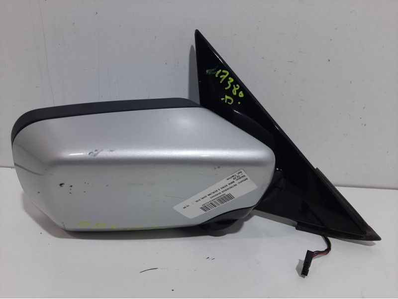 Recambio de retrovisor derecho para bmw serie 3 berlina (e46) 316i referencia OEM IAM  PLATA 0117351