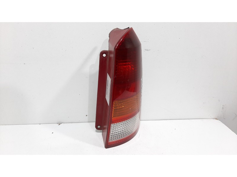 Recambio de piloto trasero derecho para ford focus berlina (cak) ghia referencia OEM IAM 1214226   Recambio de piloto trasero derecho para ford focus berlina (cak) ghia referencia OEM IAM 1214226