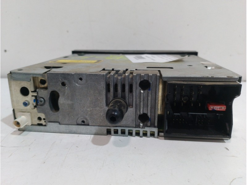 Recambio de sistema audio / radio cd para citroën c4 berlina sx referencia OEM IAM 9647521077  