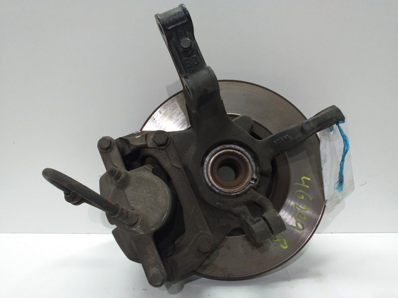 Recambio de mangueta delantera derecha para renault kangoo z.e. maxi 2-sitzer referencia OEM IAM 925M  