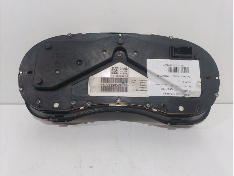 Recambio de cuadro instrumentos para peugeot 307 (s1) xt referencia OEM IAM 9646742280  