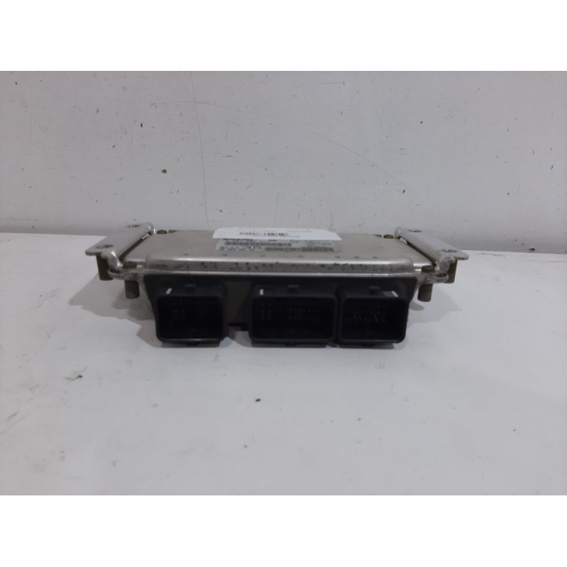 Recambio de centralita motor uce para peugeot 307 (s1) xt referencia OEM IAM 0261206943 BOSCH 