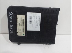 Recambio de caja reles / fusibles para peugeot 307 (s1) xt referencia OEM IAM 9651196880   2