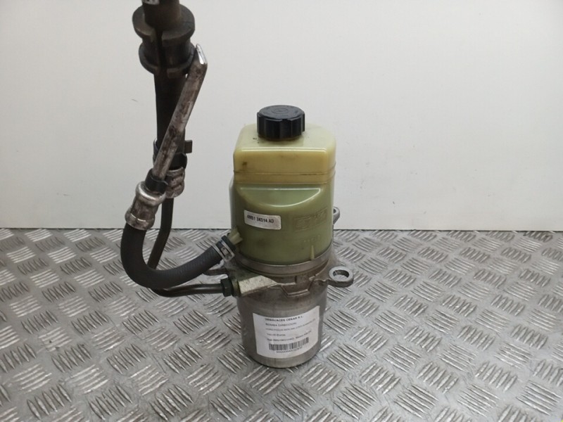 Recambio de bomba direccion para ford focus berlina (cap) ambiente (d) referencia OEM IAM 4M513K514AD  