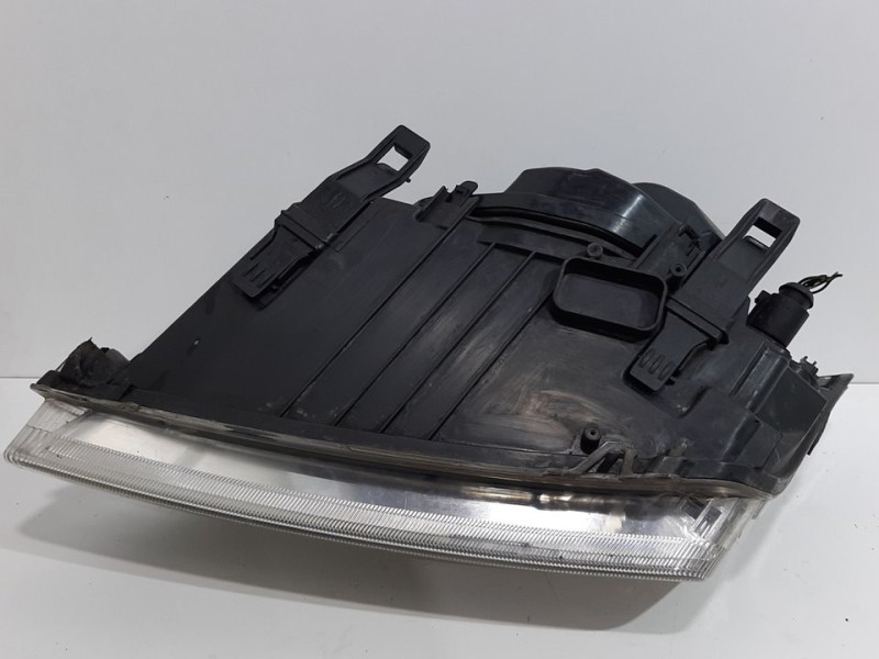 Recambio de faro derecho para ford focus lim. (cb4) business referencia OEM IAM   