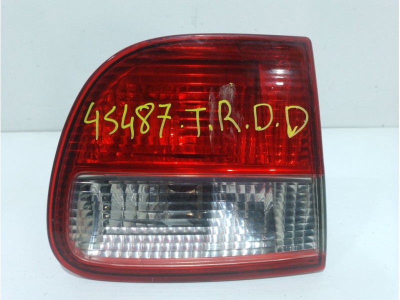 Recambio de piloto porton trasero izquierdo para seat leon (1m1) signo referencia OEM IAM   