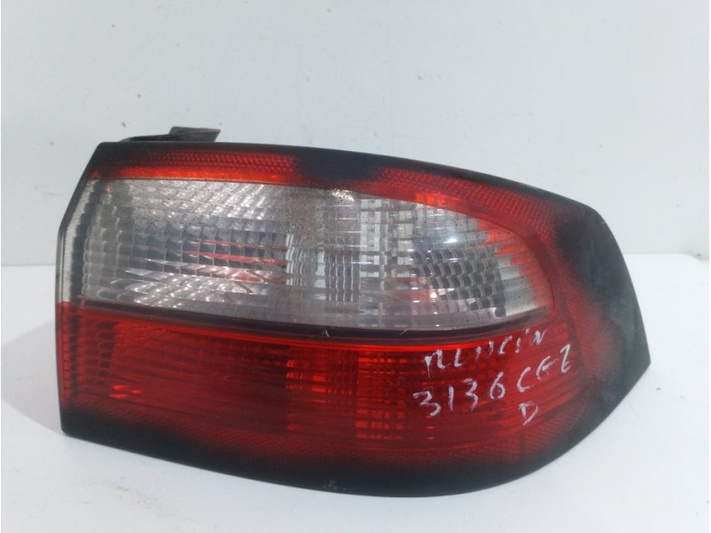 Recambio de piloto trasero derecho para renault laguna ii (bg0) authentique referencia OEM IAM 8200002474  