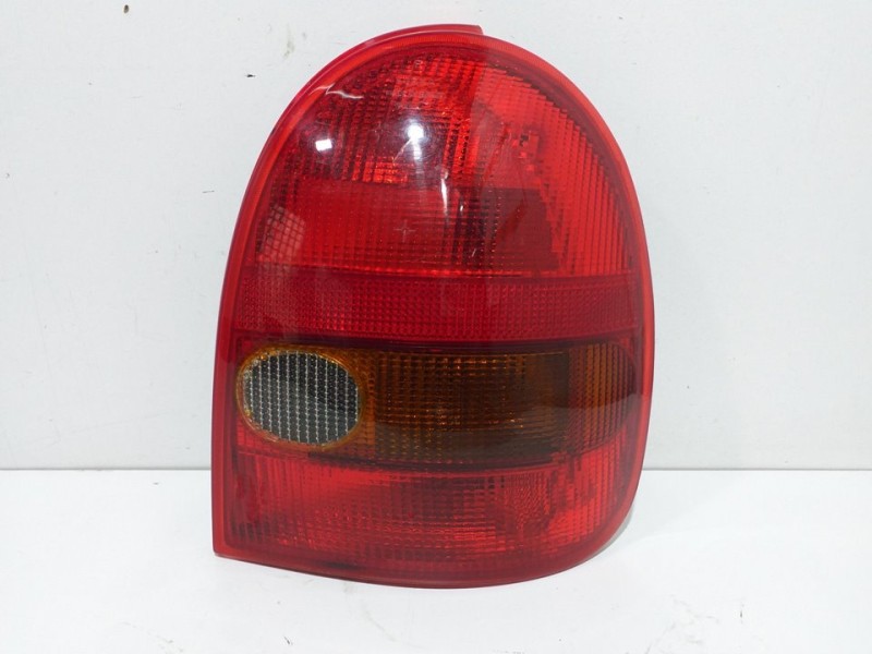 Recambio de piloto trasero derecho para opel corsa b fresh referencia OEM IAM   