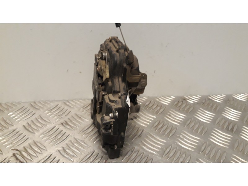 Recambio de cerradura puerta delantera izquierda para volkswagen golf iv berlina (1j1) conceptline referencia OEM IAM 6X1837013C