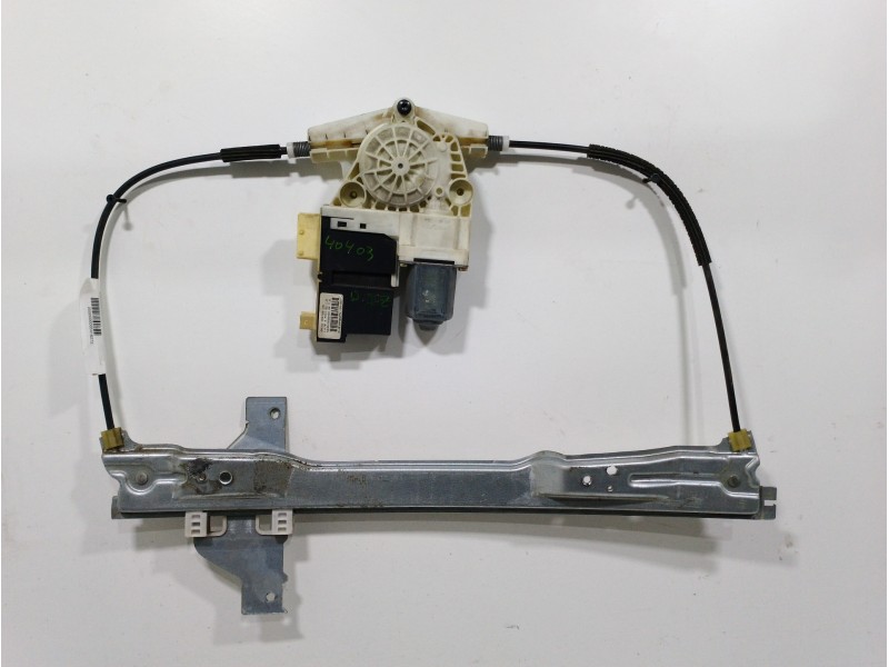 Recambio de elevalunas delantero derecho para citroën c4 berlina vtr plus referencia OEM IAM 997019102 996388101 