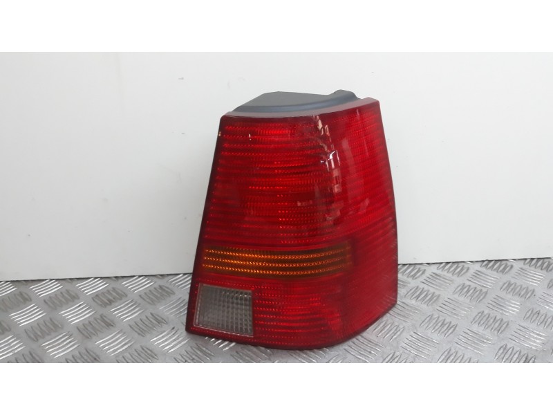 Recambio de piloto trasero derecho para volkswagen golf iv variant (1j5) conceptline referencia OEM IAM 1J9945096Q  