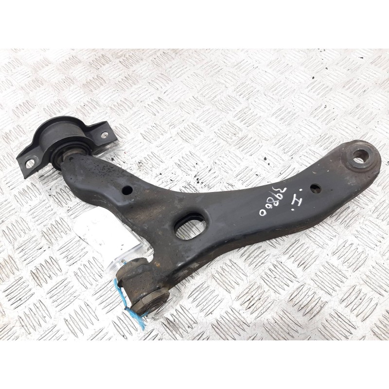 Recambio de brazo suspension inferior delantero izquierdo para peugeot 106 (s2) max d referencia OEM IAM 352078  