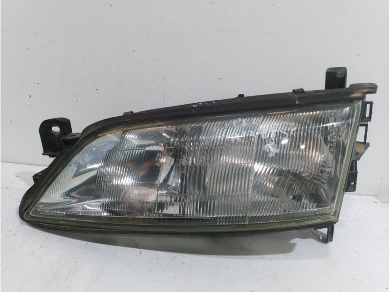 Recambio de faro izquierdo para opel vectra b berlina centenial referencia OEM IAM 90512711  