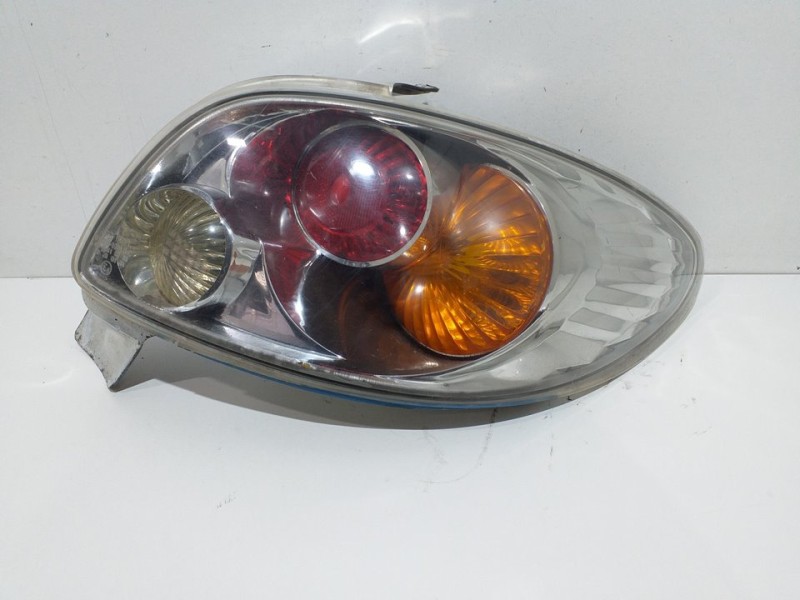 Recambio de piloto trasero derecho para peugeot 206 berlina xr referencia OEM IAM   