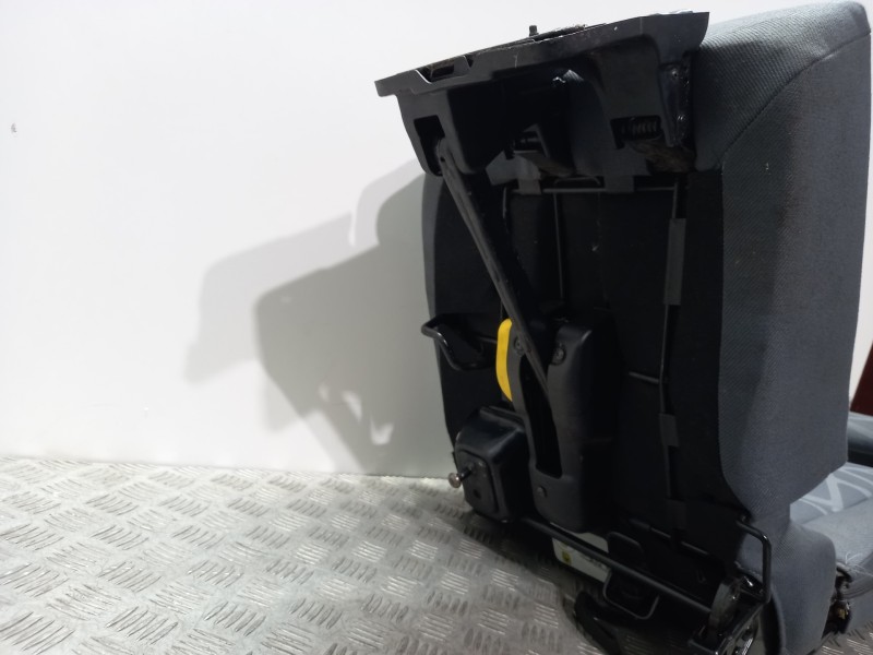 Recambio de asiento trasero medio para ford tourneo connect (tc7) kombi b. larga (2006) referencia OEM IAM   