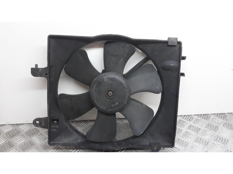 Recambio de electroventilador para daewoo matiz cd referencia OEM IAM 033911070  