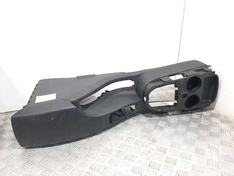 Recambio de apoyabrazos central para seat altea xl (5p5) emoción referencia OEM IAM   