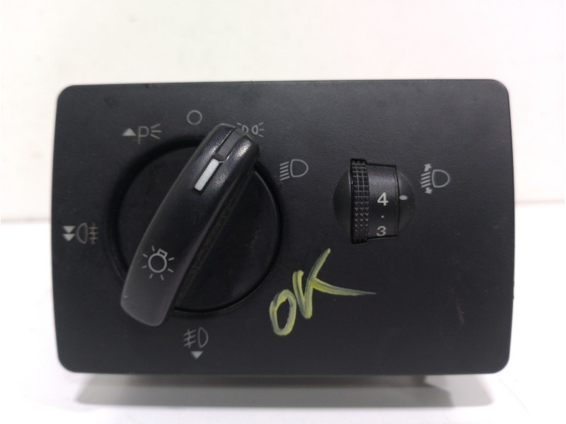 Recambio de mando luces para ford tourneo connect (tc7) kombi b. larga (2006) referencia OEM IAM 4M5T13A024LA  