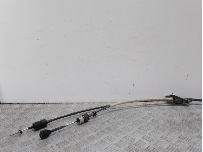 Recambio de palanca cambio para ford fiesta (cb1) ambiente referencia OEM IAM 8A6R7C453  