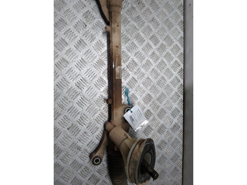 Recambio de cremallera direccion para ford fiesta (cb1) ambiente referencia OEM IAM 8V513200CF  