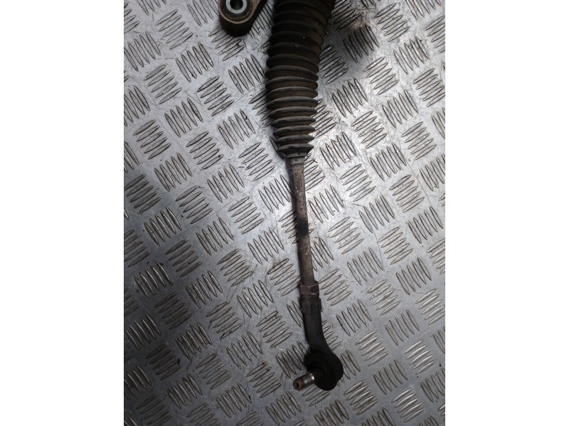 Recambio de cremallera direccion para ford fiesta (cb1) ambiente referencia OEM IAM 8V513200CF  