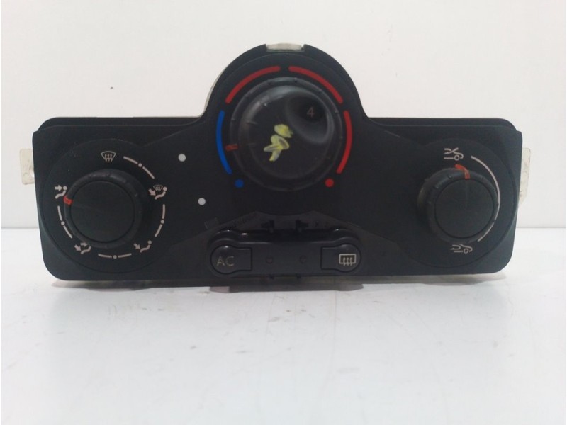 Recambio de mando calefaccion / aire acondicionado para renault clio iii confort dynamique referencia OEM IAM  030967W 