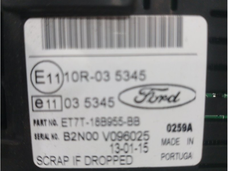 Recambio de pantalla multifuncion para ford fiesta (cb1) ambiente referencia OEM IAM E1110R035345  