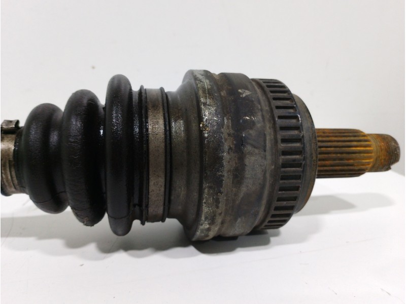 Recambio de transmision trasera derecha para bmw serie 1 berlina (e81/e87) 118i referencia OEM IAM 33207580946  