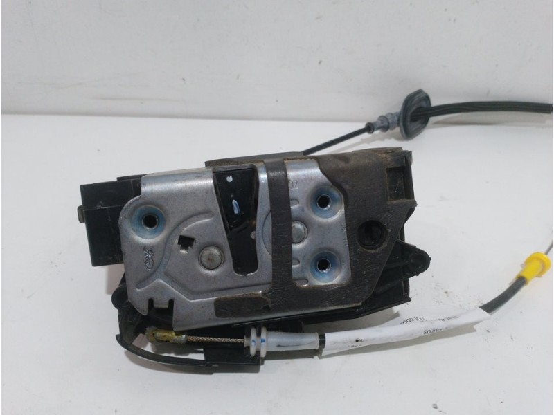 Recambio de cerradura puerta trasera derecha para ford fiesta (cb1) ambiente referencia OEM IAM 8A6AA26412AF 4 PINES 