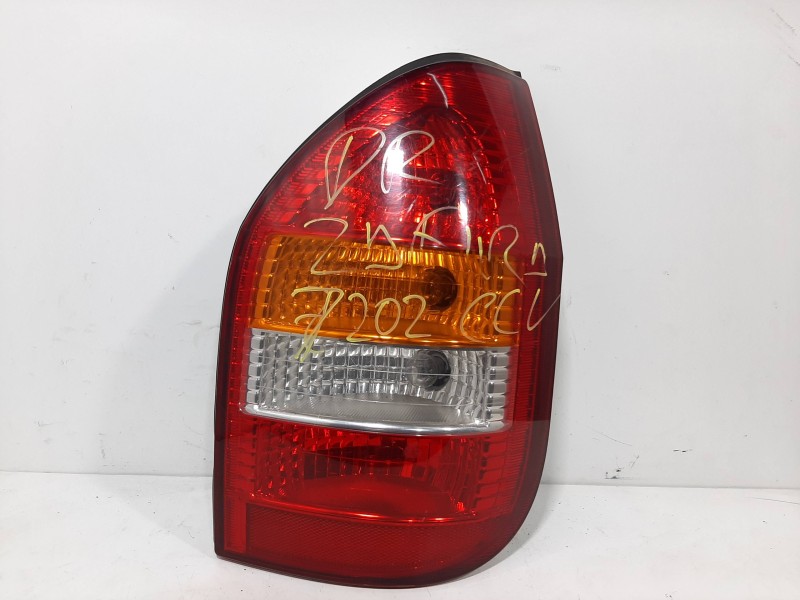 Recambio de piloto trasero derecho para opel zafira a elegance referencia OEM IAM 93175679  