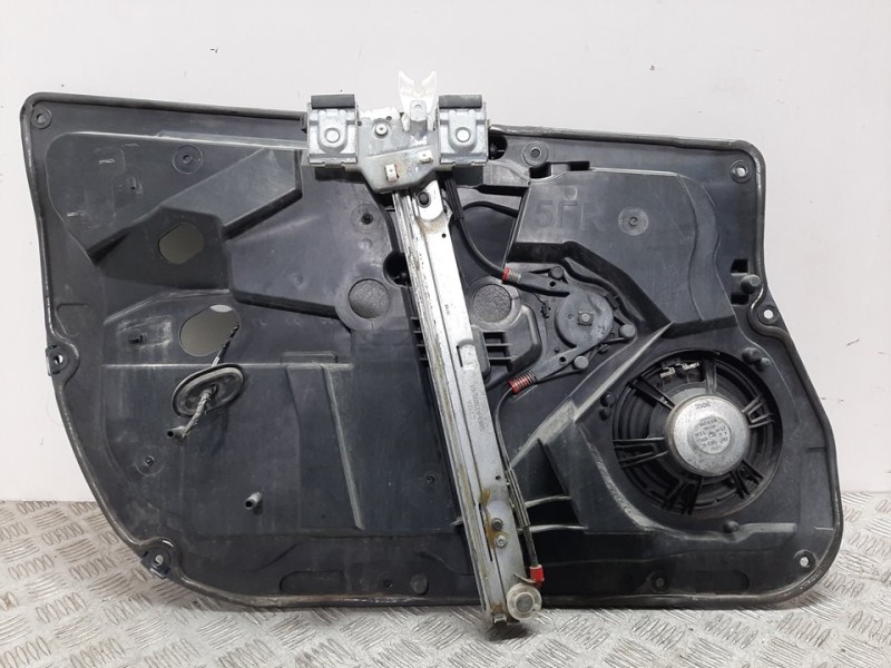 Recambio de elevalunas delantero derecho para ford fiesta (cb1) ambiente referencia OEM IAM 8A61A045H16  