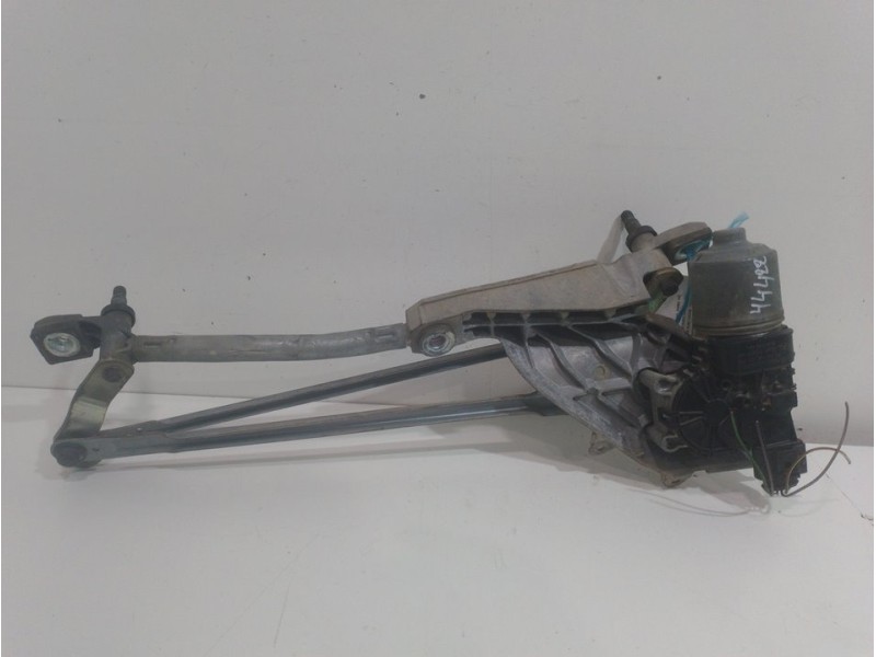 Recambio de motor limpia delantero para ford fiesta (cb1) ambiente referencia OEM IAM 3397021285 BOSCH 