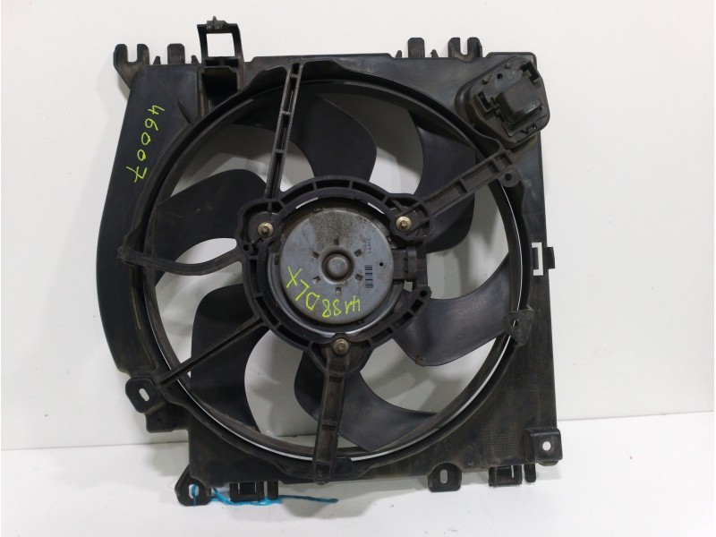 Recambio de electroventilador para renault modus confort expression referencia OEM IAM 7701068309  